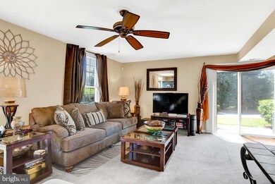 9045 N Laurel Rd unit L, Laurel, MD 20723 - photo 3