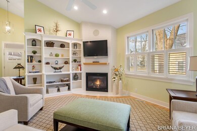 56-web-or-mls-1921 Chippewa Dr, Holland-