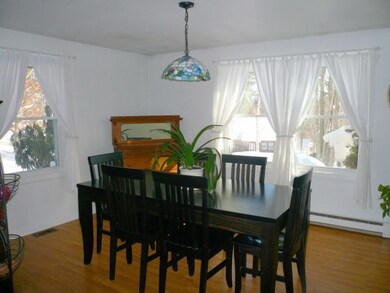 219 Carriage Hill Rd, Brattleboro, VT 05301 - photo 5