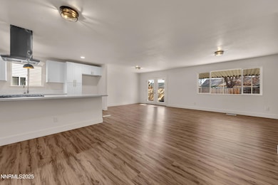 341 Granada Dr, Sparks, NV 89431 - photo 5