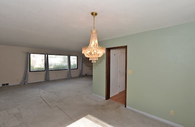 2711 Gilson St, Racine, WI 53403 - photo 5