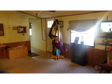 14 Maxfield Ln, White River Junction, VT 05001 - photo 5