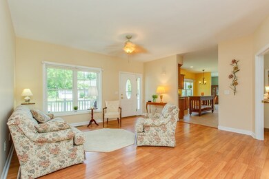 3 Haley Ct unit 3, Londonderry, NH 03053 - photo 5