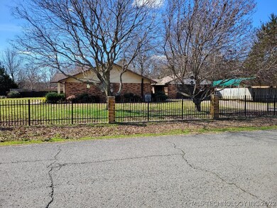 700 S 4th St, Eufaula, OK 74432 - photo 3