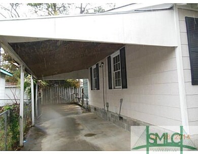 Parking Lot/Garage.
