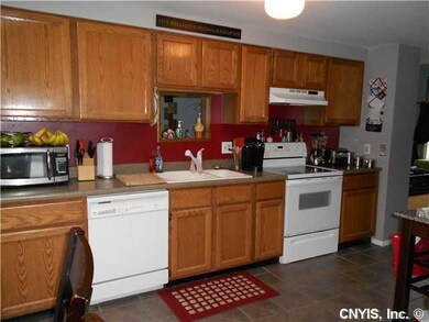 Kitchen Ceramic tile flooring