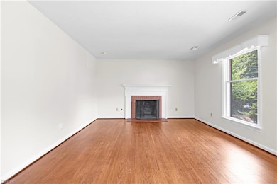 17 Cale Cir, Newport News, VA 23606 - photo 3