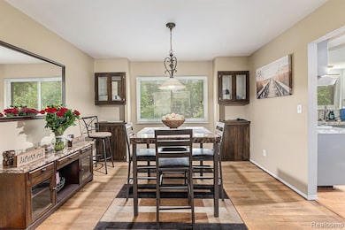 32058 Aline Dr, Warren, MI 48093 - photo 5