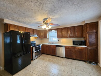 6 Hilliard Rd, Chichester, NH 03258 - photo 4