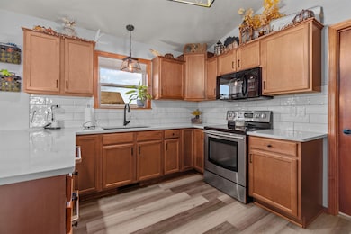 607 Debruin Rd, Combined Locks, WI 54113 - photo 7