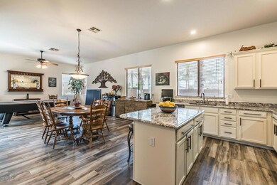 1637 E Lexington Ave, Gilbert, AZ 85234 - photo 7