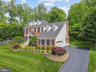 5325 Sandy Point Ln, Clifton, VA 20124 - photo 6