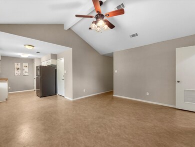 7004 Avenue G, Beasley, TX 77417 - photo 7