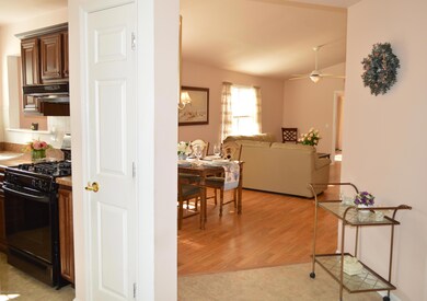 2425 Spring Hill Dr, Toms River, NJ 08755 - photo 5