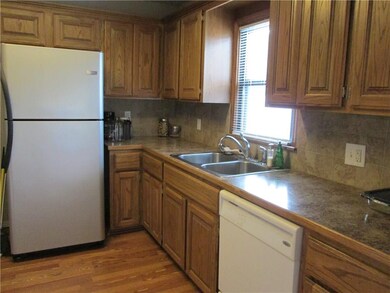 26 E Midland St, Shawnee, OK 74804 - photo 7