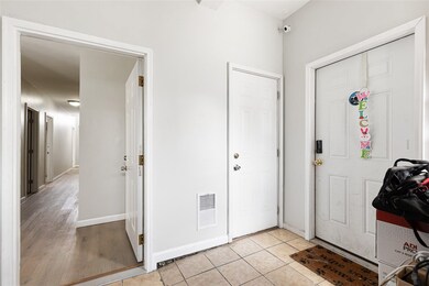 47 Burnside St, Providence, RI 02905 - photo 5