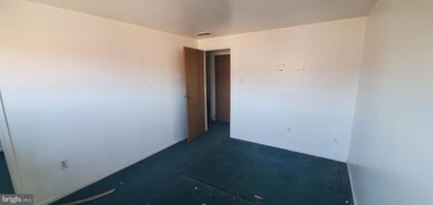 17 Kings Grant Way, Wilmington, DE 19802 - photo 2