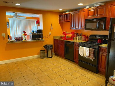 803 Rambo Ct, Halethorpe, MD 21227 - photo 7