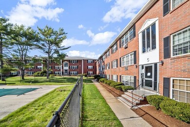 5 Tara Dr unit 11, Weymouth, MA 02188 - photo 3