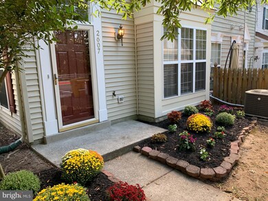 2607 Portola Ct, Odenton, MD 21113 - photo 2