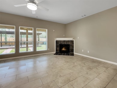 7810 Koloa River Ct, Houston, TX 77040 - photo 4