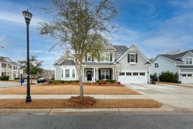 937 Foliage Ln_exteriors_Brett Martin Ph