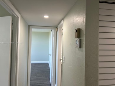 3821 Environ Blvd unit 507, Lauderhill, FL 33319 - photo 6