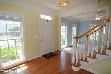 1914 Powells Landing Cir, Woodbridge, VA 22191 - photo 2