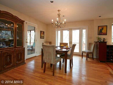 6134 Beachway Dr, Falls Church, VA 22041 - photo 6