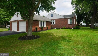 190 W Chestnut St, Clayton, NJ 08312 - photo 3