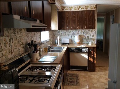 18 Wagon Wheel Ln unit 18, Rehoboth Beach, DE 19971 - photo 5