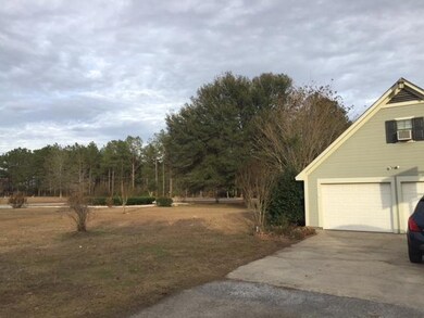 84 Mayfield Rd, Laurel, MS 39443 - photo 3