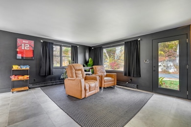 38 Appleton St, Saugus, MA 01906 - photo 5