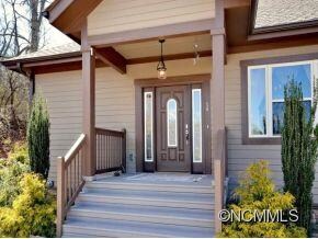 130 S Willow Brook Dr, Asheville, NC 28806 - photo 2