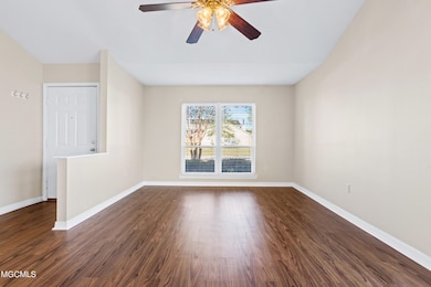 918 Wildwood Ln, Biloxi, MS 39532 - photo 5