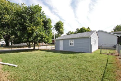 300 S Donk Ave, Maryville, IL 62062 - photo 3