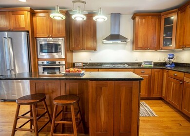 1 Verdun St, Cambridge, MA 02140 - photo 3