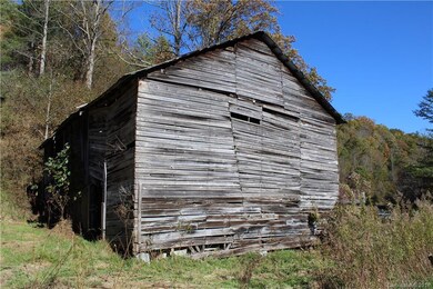 17 Lost Hollow Rd, Burnsville, NC 28714 - photo 7