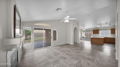 4324 E Birchwood Cir, Mesa, AZ 85206 - photo 4