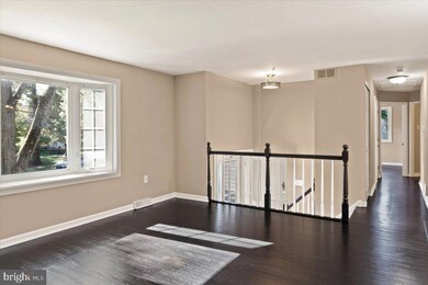 117 Pawnee Rd, Doylestown, PA 18901 - photo 4