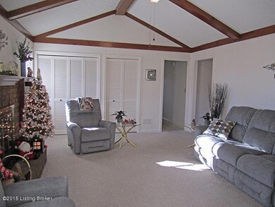 7998 Huntsman Trail, Louisville, KY 40291 - photo 5