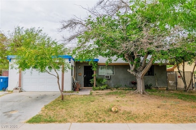 5600 W Bartlett Ave, Las Vegas, NV 89108 - photo 3