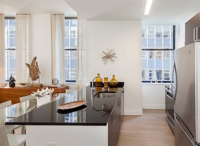 unlisted-address, New York, NY 10005 - photo 2