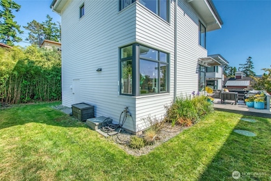 430 Prune Aly unit B, Eastsound, WA 98245 - photo 5