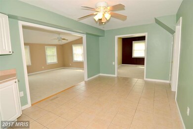 3907 York Ln, Bowie, MD 20715 - photo 5