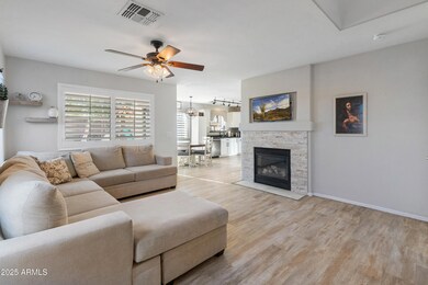 2403 W Via Dona Rd-11