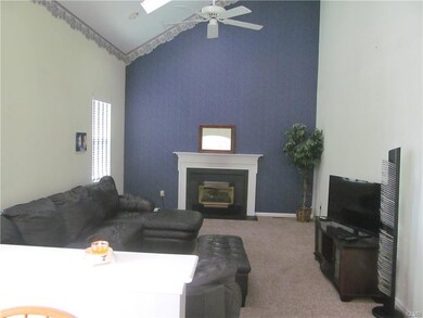 Huge family room off the kitchen. Skylight. Gas fi
