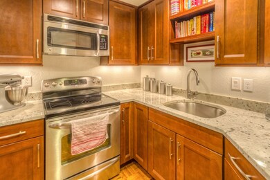 19524 Echo Lake Place N unit A302, Shoreline, WA 98133 - photo 4