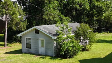 309 E Oak St.
