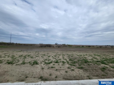 600 S Front St, Hallam, NE 68368 - photo 2